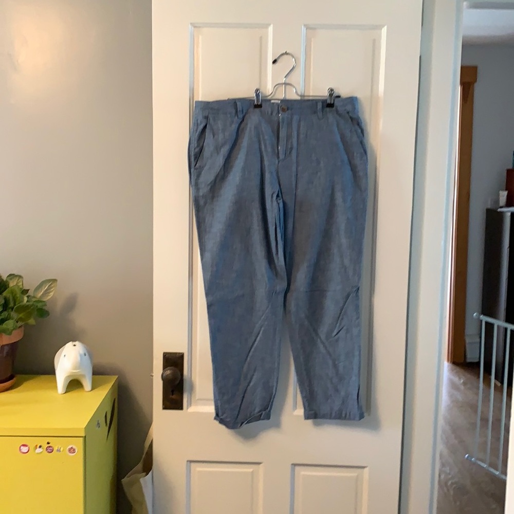 Gap Light wash denim girlfriend khaki
